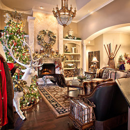 https://www.houzz.com/hznb/photos/christmas-decor-mediterranean-living-room-chicago-phvw-vp~2553541