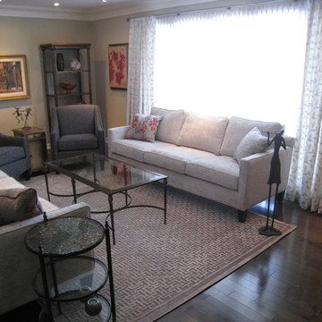 Classic new living room!