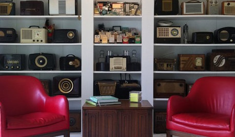 Tune In to Vintage Radios as Home Decor