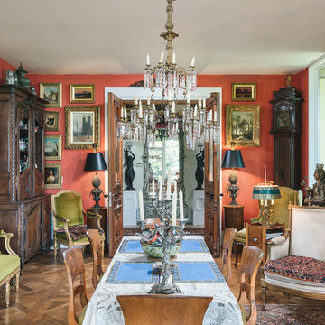 Collector's House - dining room