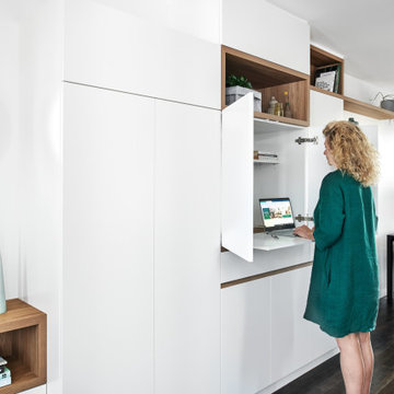 Concealed, pull out work top