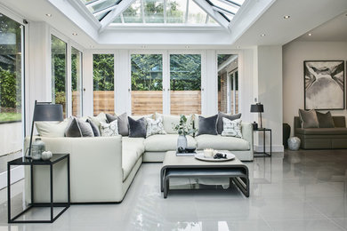 Photo of a contemporary living room in Hertfordshire.