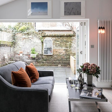 Contemporary and stylish garden flat in Fulham.