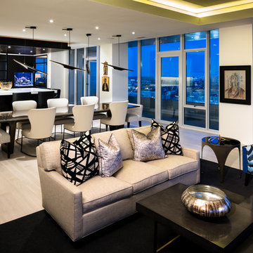 Contemporary Downtown Penthouse
