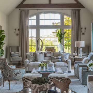 Traditional Living Room