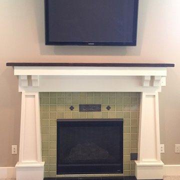 Craftsman home - Fireplace surround