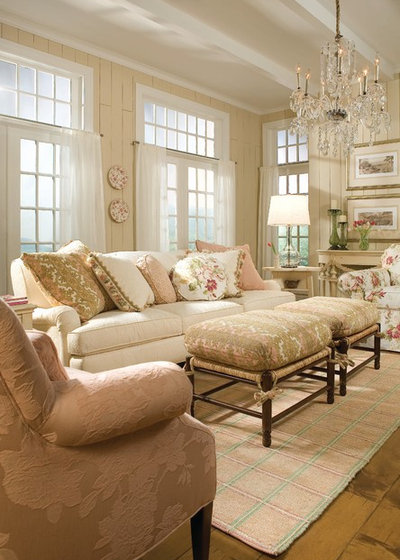 Traditional Living Room by Unique By Design Ltd.