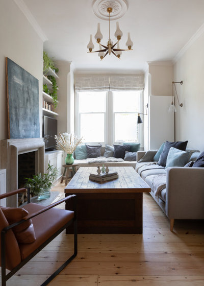 Transitional Living Room by Yoko Kloeden Design