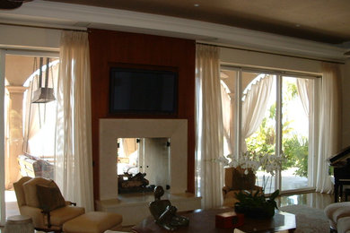 Elegant living room photo in Los Angeles