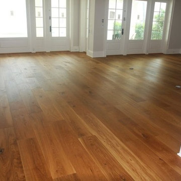 Custom Floors - Living Room