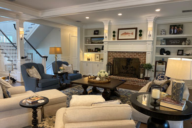 Inspiration for a large transitional living room remodel in Orlando