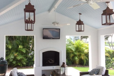 Living room - transitional living room idea in Miami