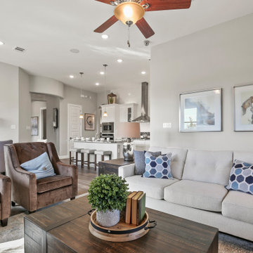 Dallas, Texas | Carnegie Ridge - Premier Juniper Living Room
