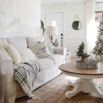Decorating Diary: Holiday Decorating From Fall Through Winter