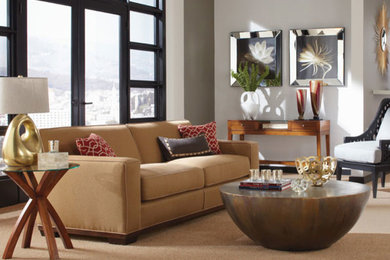 Foto de salón para visitas abierto clásico renovado de tamaño medio sin televisor con paredes grises, moqueta y suelo beige