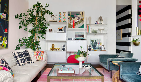 Stickybeak of the Week: Vintage Finds in a Colourful Living Room