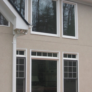 Double-hing and fixed windows - exterior
