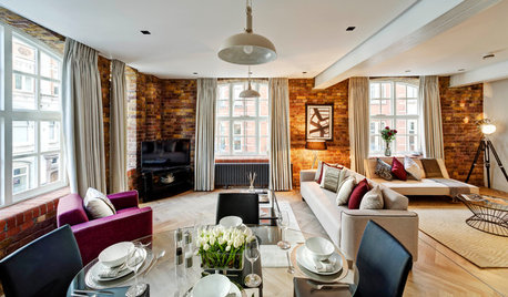 Houzz Tour: Theater Is All Around This Dramatic London Apartment