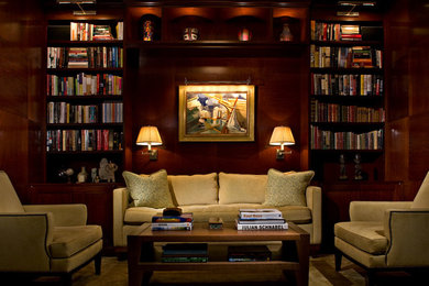 Example of a classic living room design in New York