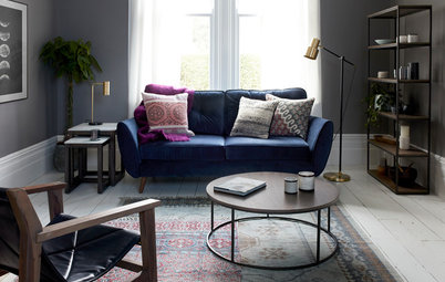 9 Ways to Work Your Room Around a Blue Sofa