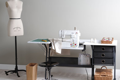 Eclipse Sewing Table, Black / White # 13362