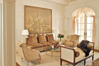 Elegant & Inviting Living Room