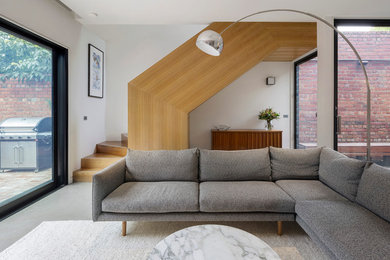 Esempio di un piccolo soggiorno design aperto