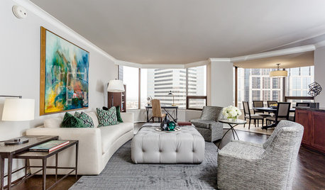 Houzz Tour: A Frequent Traveler Makes Himself at Home in a Hotel