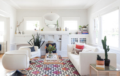 White-and-Gray Paint Scheme Brightens a New Living Room Layout