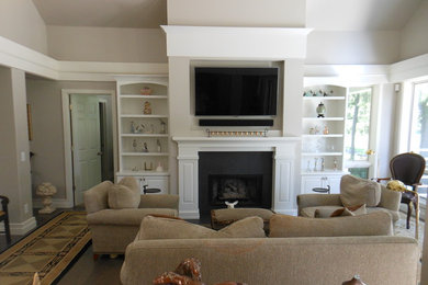Trendy living room photo in Seattle