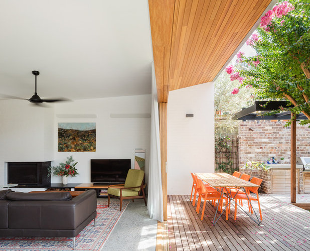 Contemporary Living Room by Vanessa Wegner Architect