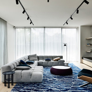 Inspiration for a contemporary living room in Melbourne.