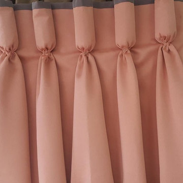 Goblet pleated valance