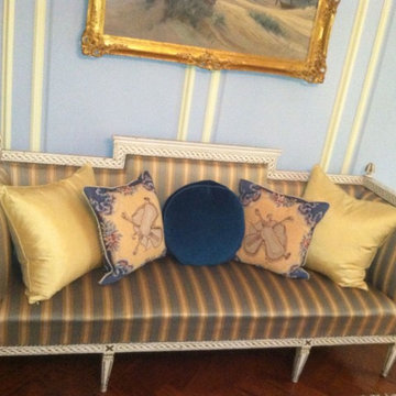Gustavian Blue Living Room