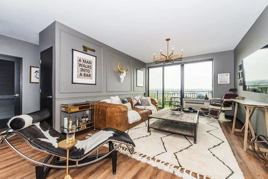 Example of a minimalist living room design in New York