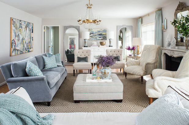 Traditional Living Room by Emily Ruddo