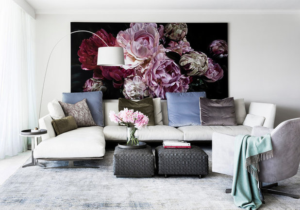 Modern Living Room by Kate Nixon