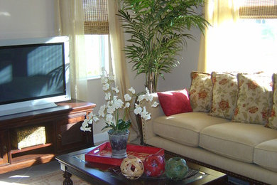 Living room - transitional living room idea in Grand Rapids