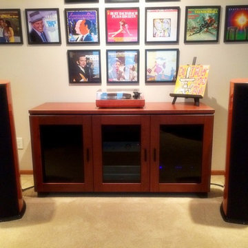 Hi-Fi Stereo in Living Room