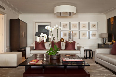 Inspiration for a zen living room remodel in London