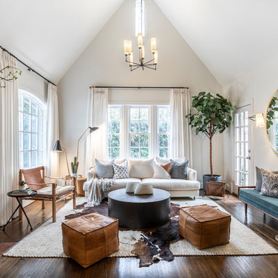 Inspiration for a transitional living room remodel in Dallas