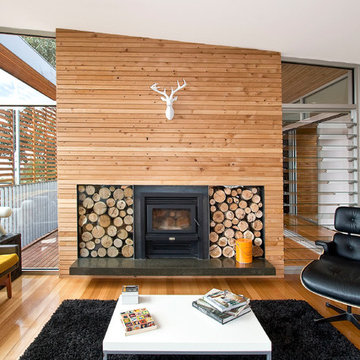 Highway House by Room 11