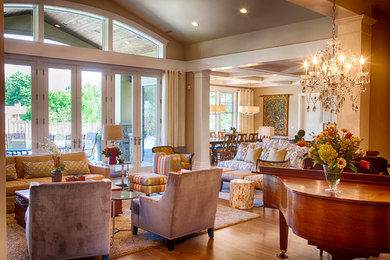 Example of a classic living room design in Salt Lake City