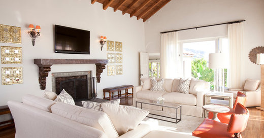 Houzz Tour: Refreshed Spanish Colonial in the Hollywood Hills