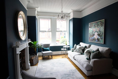 Design ideas for a classic living room in Manchester.