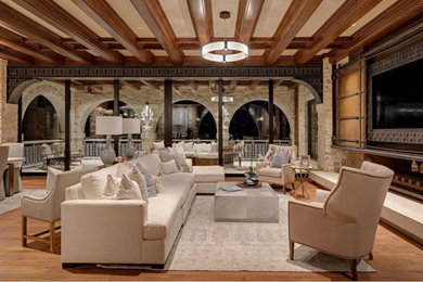 Huntington Manor | Living Room