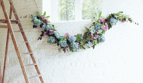 Book Extract: How to Make a Beautiful Hydrangea Garland
