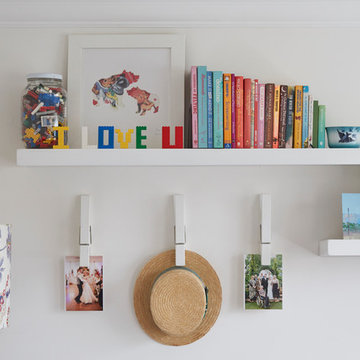 Interior styling- bookshelf styling