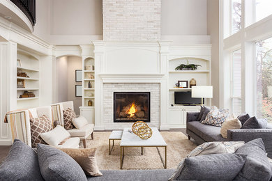 Inspiration for a contemporary living room remodel in Toronto