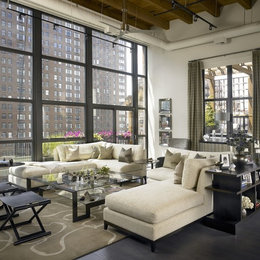 https://www.houzz.com/photos/jamesthomas-llc-industrial-living-room-chicago-phvw-vp~532826